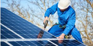 Installation Maintenance Panneaux Solaires Photovoltaïques à Margency